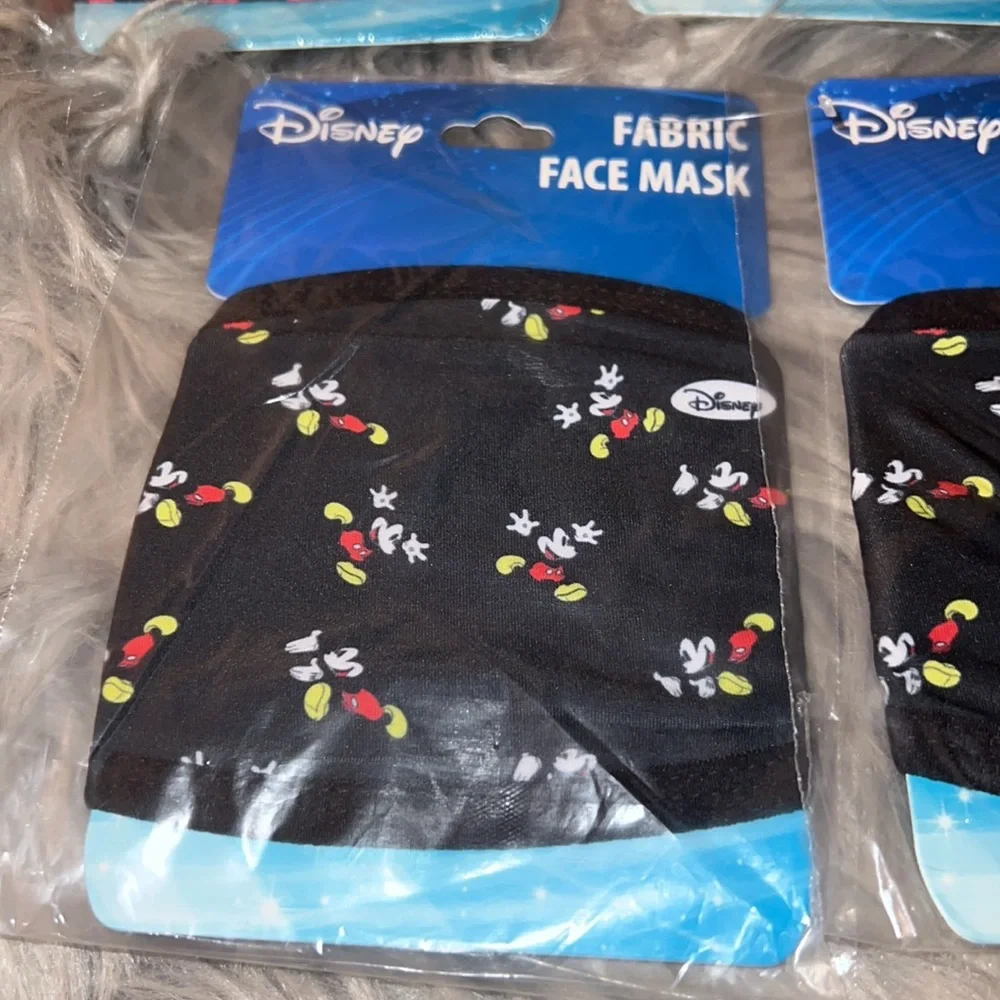 Set of 5 Disney Mickey Mouse face masks for kids